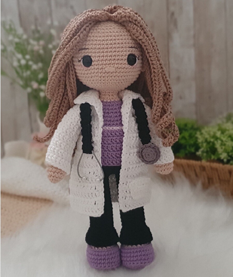 Receita Amigurumi Médica (o)