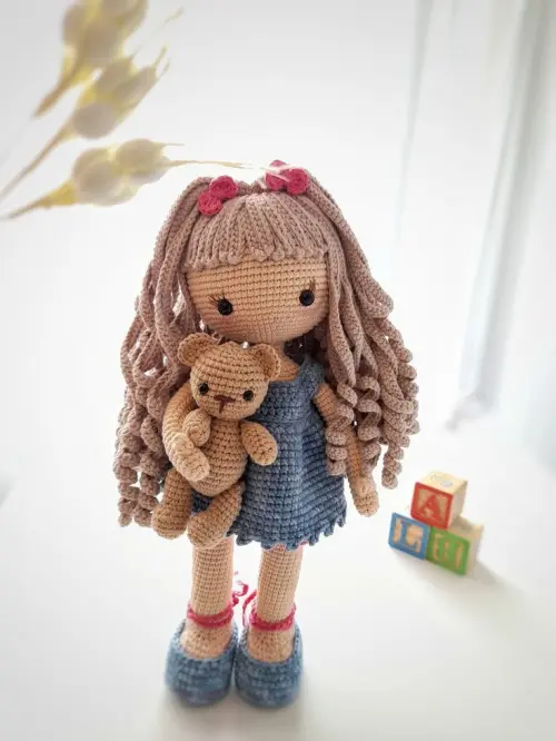 Receita Amigurumi Boneca com Ursinho