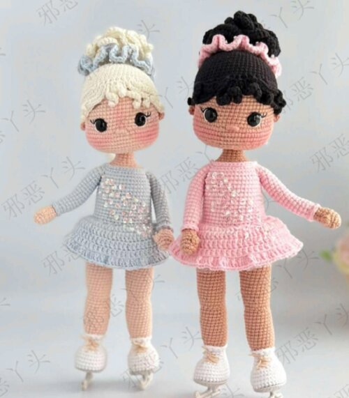 Receita Amigurumi Bonecas Patinadoras