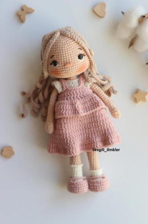 Receita Amigurumi Boneca Linda