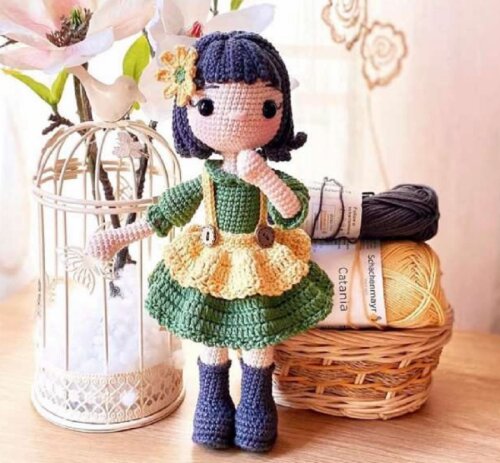 Receita Amigurumi Boneca Emma