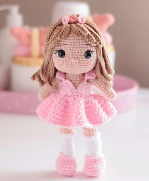 Receita Amigurumi Boneca Encantada