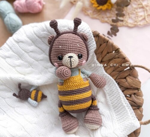 PDF - Receita Amigurumi Urso Abelha - BUZZ