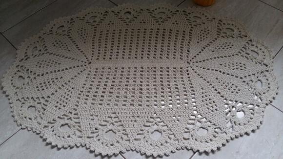 Tapete de Crochê Oval Diamante