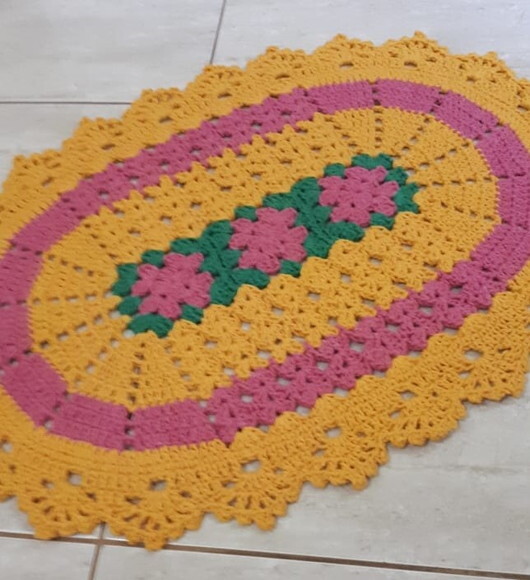 Tapete Oval de Croche - 0,44 x 0,60