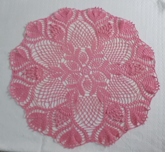 Toalha Redonda de Crochê - 60 cm Diâmetro