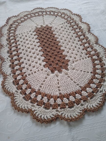 Tapete de Crochê - 63 cm x 42 cm
