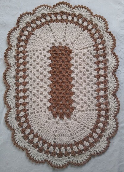 Tapete de Crochê - 63 cm x 42 cm