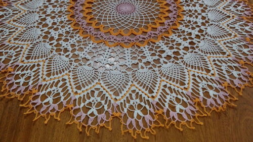 Toalha Redonda de Crochê Allegra