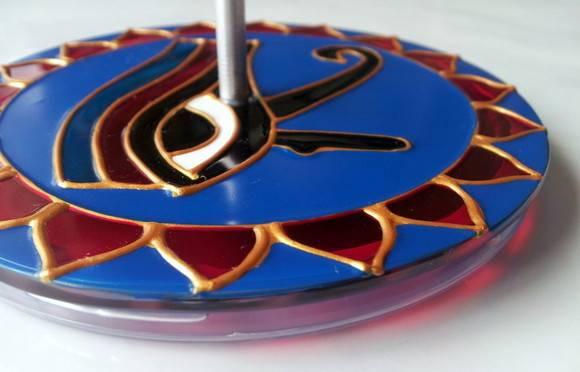 Incensário Olho de Hórus Fundo Azul 12cm
