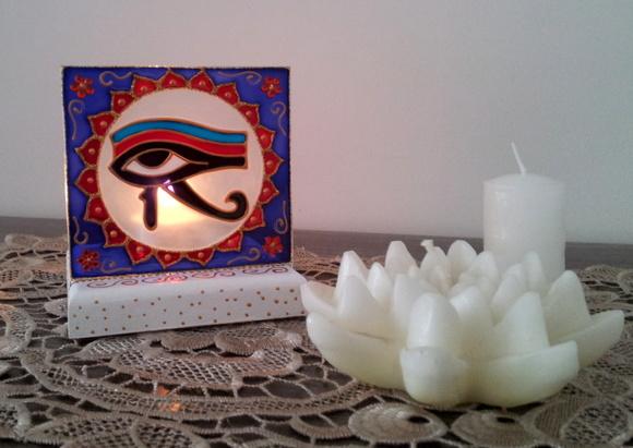 Luminária de Mesa Olho de Hórus