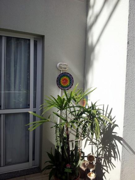 Mandala Arco Íris em Vidro de 25cm