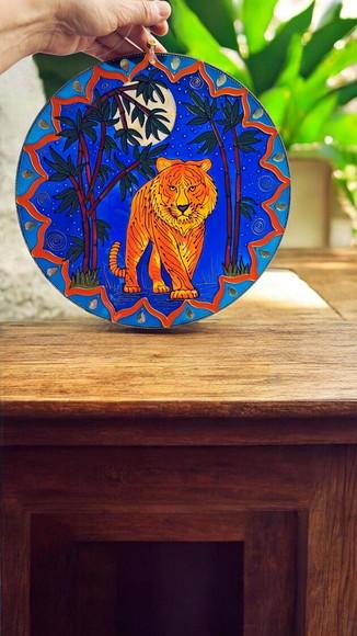 Mandala Decorativa Vitral Tigre na Floresta 30cm
