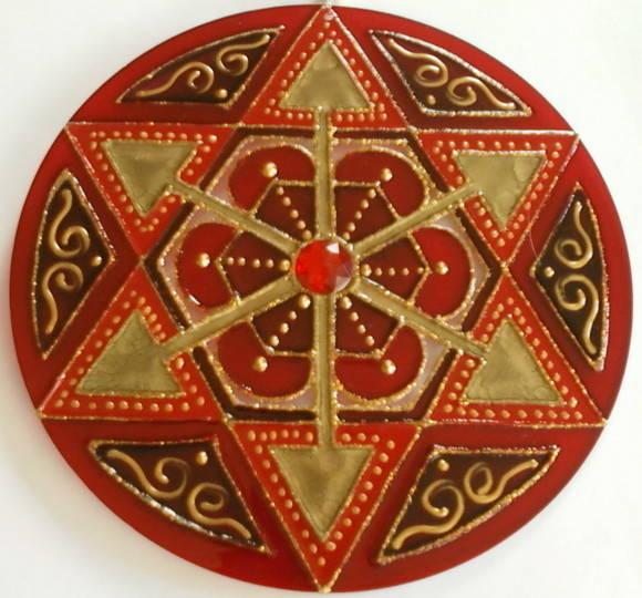 Mandala Estrela Vermelho e Dourado 15cm