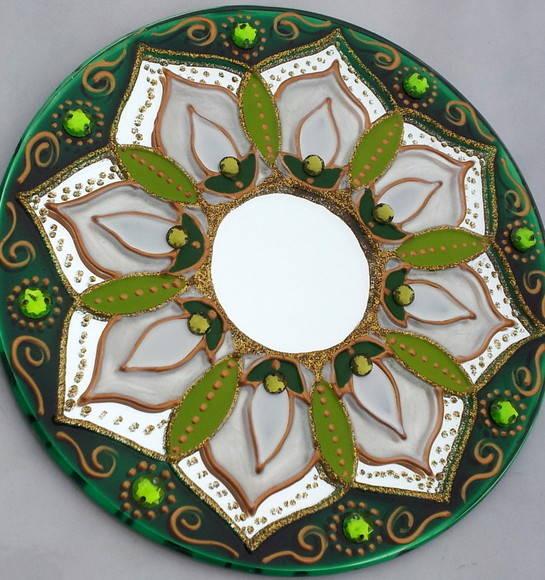 Mandala Lírio da Paz em Espelho de 15cm