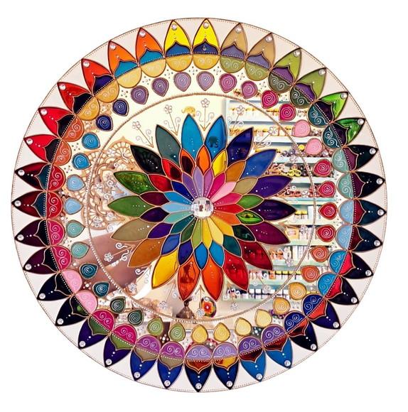 Mandala Mil Pétalas em Espelho de 50cm de Diâmetro