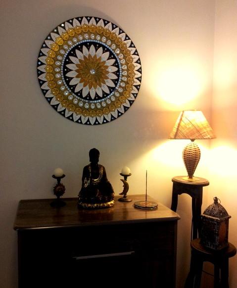 Mandala Ouro Mil Pétalas em mdf de 60cm