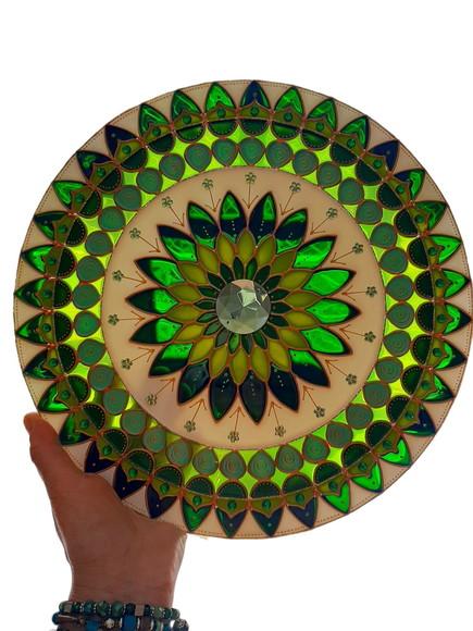 Mandala Saúde e Cura em Vidro de 25cm
