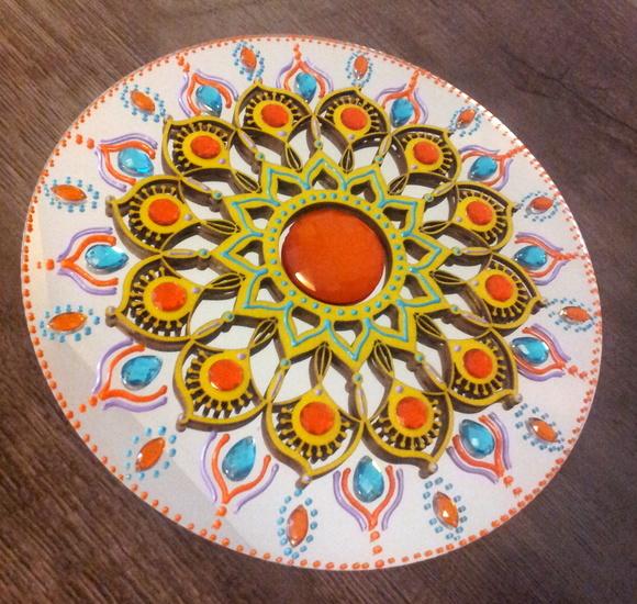 mandala Solar em espelho de 20cm