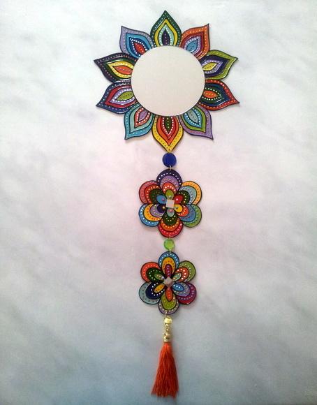 Móbile Flores Coloridas (modelo 1)