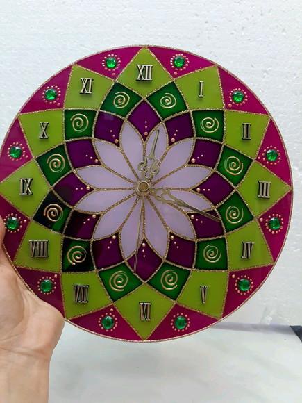 Relógio Mandala Violeta e Verde 25cm de Parede