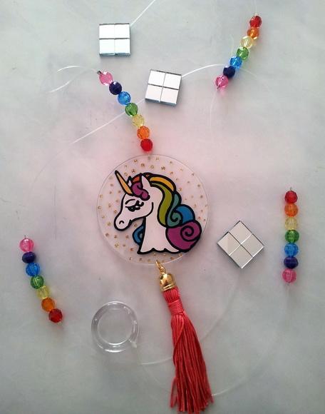 Unicórnio em Fio de Luz