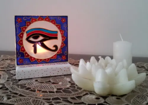 Luminária de Mesa Olho de Hórus