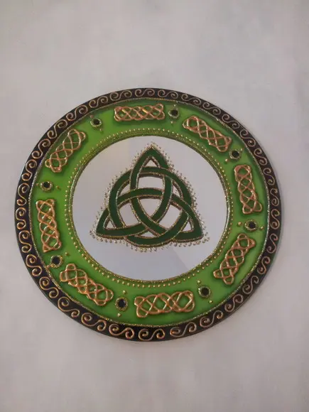 Mandala Celta Triquetra Espelho 20cm