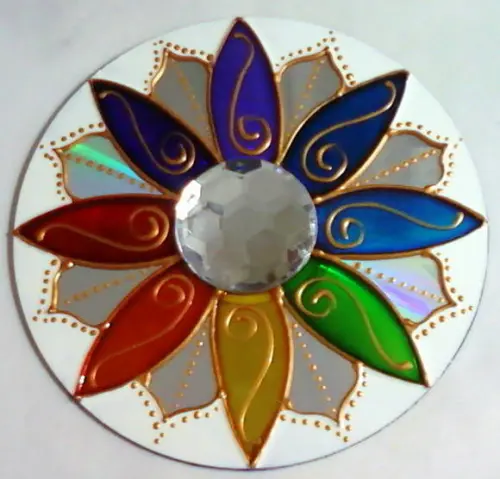 Mandala Felicidade em Cd Reciclado
