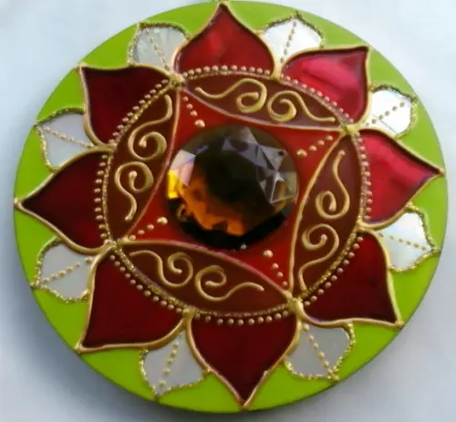 Mandala Flor Vermelha em Cd Reciclado
