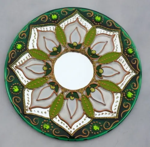 Mandala Lírio da Paz em Espelho de 15cm
