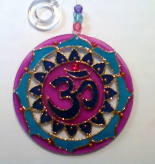 Mandala Vitral Om Azul e Violeta 10cm