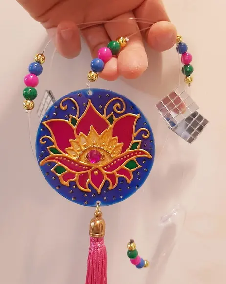 Mini Mandala Flor de Lótus 7cm com Fio de Luz
