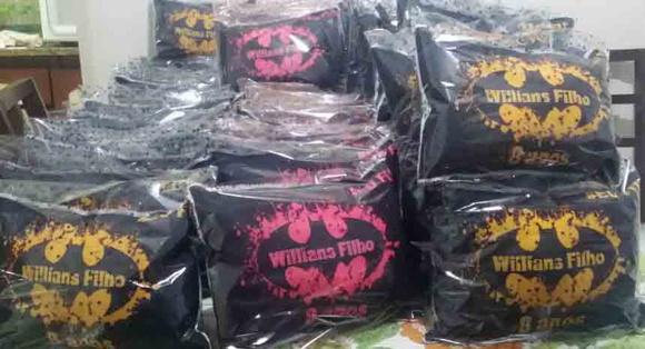 Almofadas 20X30 Tema Bat-man
