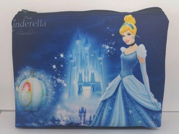 Bolsinha Necessaire Personalizadas - Cinderela