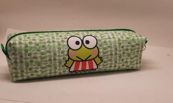 Estojo Personalizado Hello Kttty Sapo Keroppi