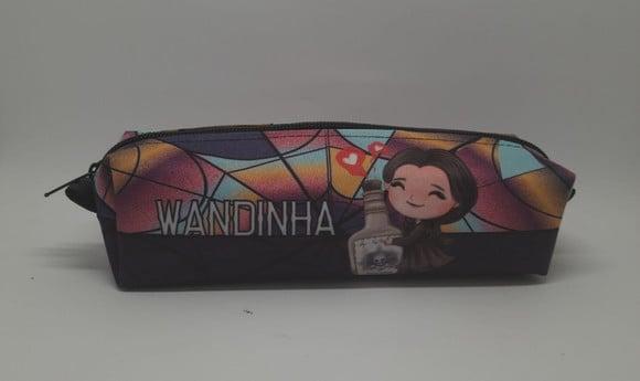 Estojo Wandinha