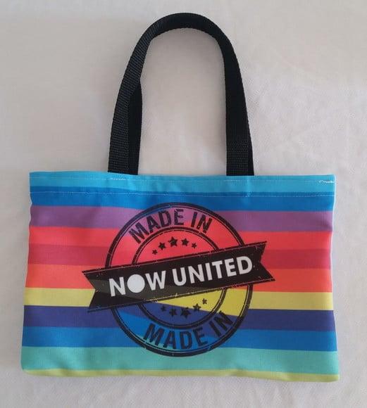 KIT 1 Sacolas +1 NECESSAIRE TEMA NOW UNITED