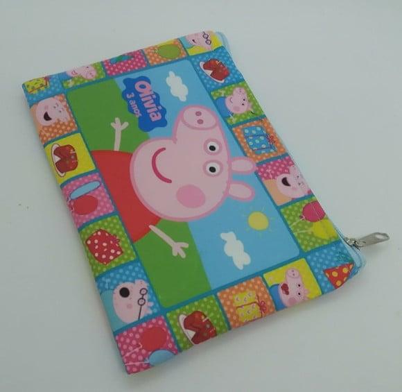 KIT 1 SACOLA + 1 NECESSAIRE TEMA Pepa