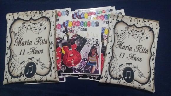 Kit Mochilas e Revistas Colorir Musica