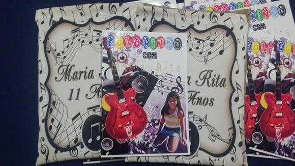 Kit Mochilas e Revistas Colorir Musica