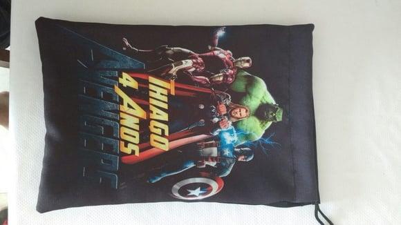 Mochilas ou Sacolas Tema Vingadores