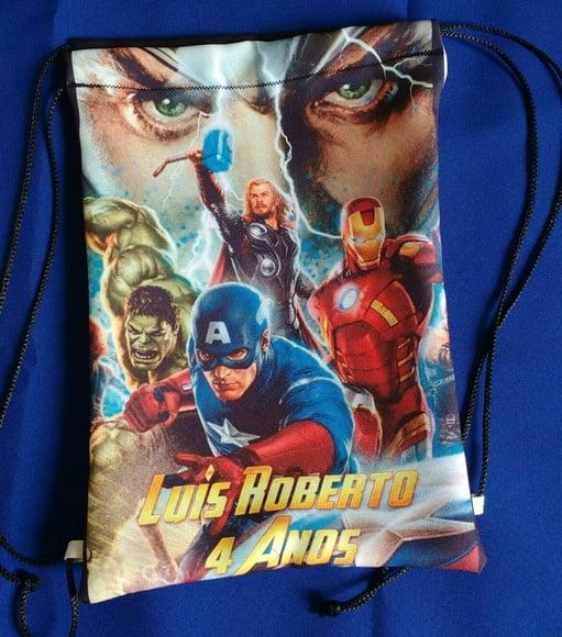 Mochilas ou Sacolas Tema Vingadores