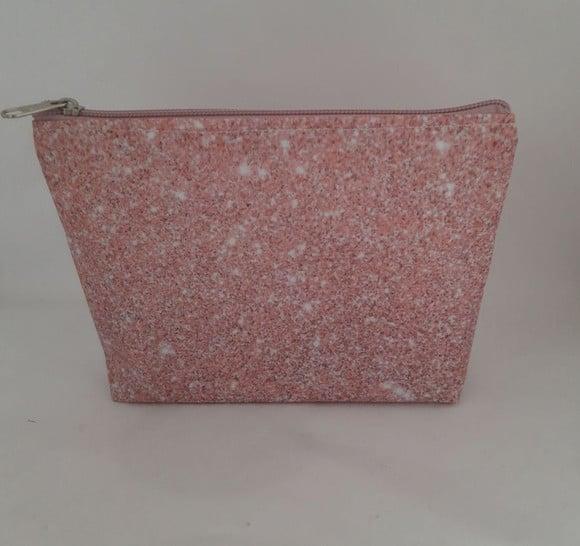 Nécessaire 15 Anos Rose Gold