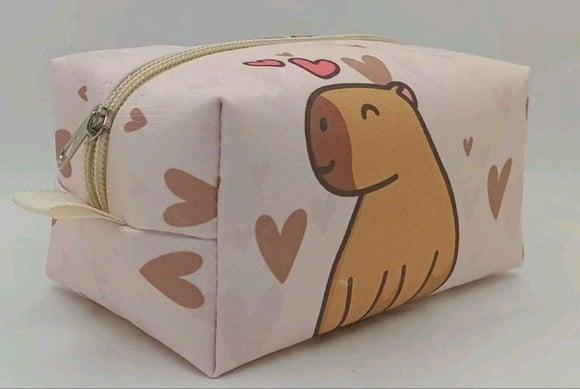 Necessaire Box Capivara