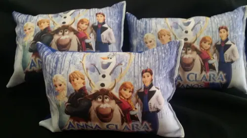 Almofadas 20x30 Tema Frozen