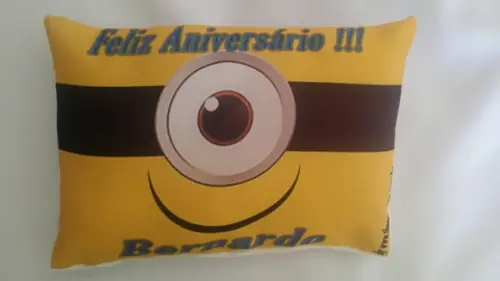 Almofadas 30x20 Tema Minions