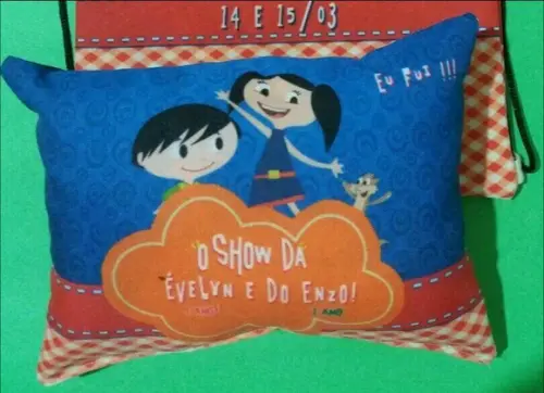 Almofadas Show da Luna individual