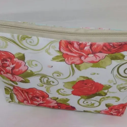 Bolsinha Necessaire - Tema Floral