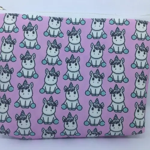 Bolsinha Necessaire - Unicornio